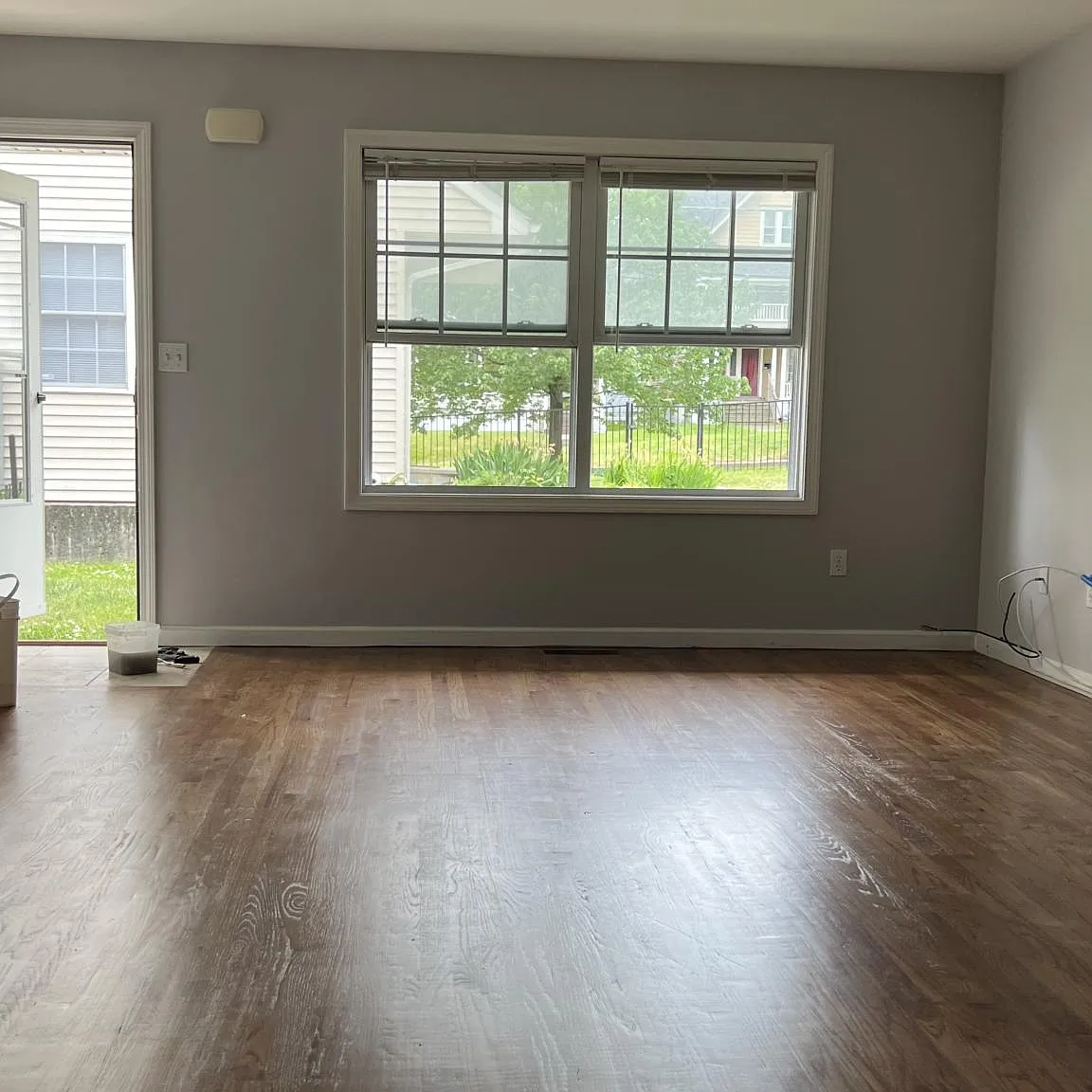 2 bed, 1.5 bath, 1010 sqft, $2,000 — Photo 2