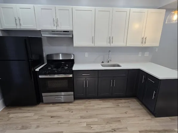 81 Bostwick Ave, Jersey City, NJ