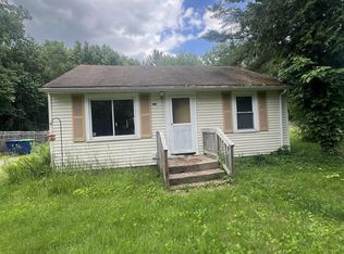 5521 Cole Rd, Saginaw, MI 48601