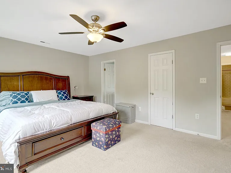 7729 Silver Sage Ct — Photo 46