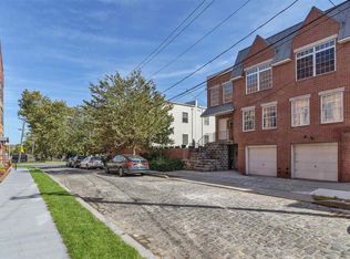 22 Manning Ave #1, Jersey City, NJ 07304