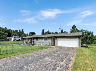 203 W 4th St, Caspian, MI 49915