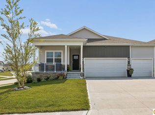17511 Virginia St, Omaha, NE 68136