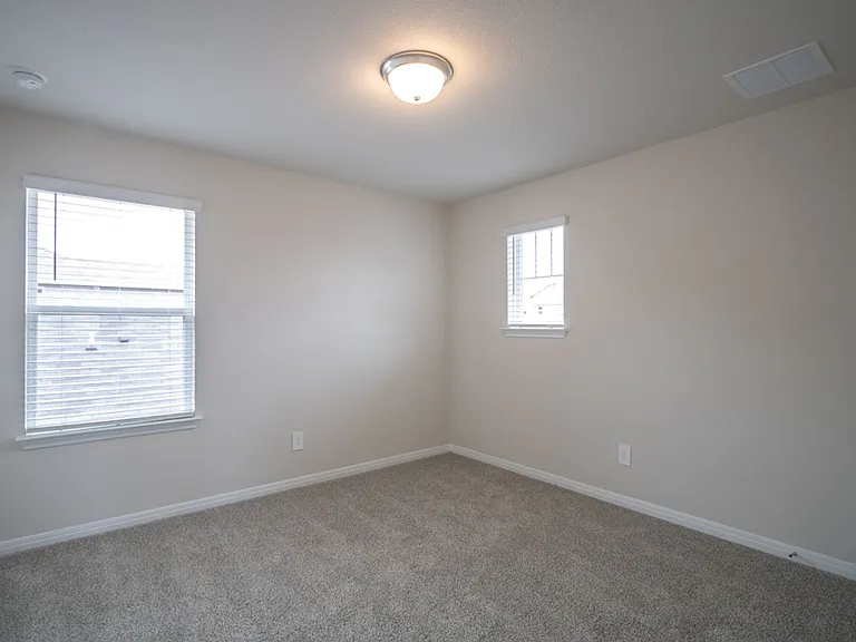 544 View Dr — Photo 24