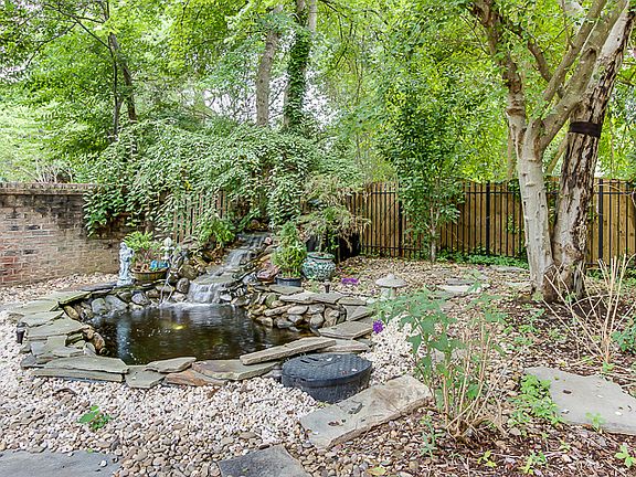2nd image of 240 Chancellors Park Ct