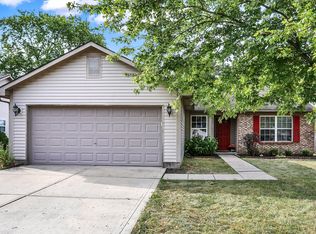 917 Governors Ln, Shelbyville, IN 46176
