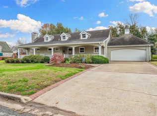 707 Jefferson St, Bentonville, AR 72712