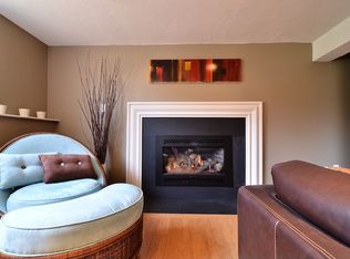 29 Russell Ln, Abington, MA 02351