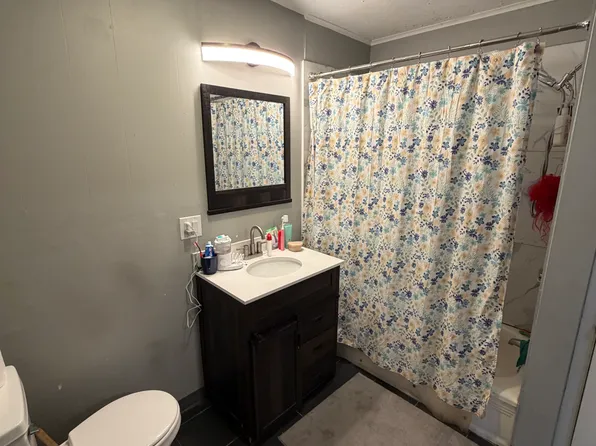 16 Lincoln Ave #R, Riverside, RI 02915