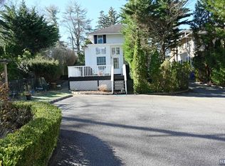 40 Norman Pl, Tenafly, NJ 07670 | MLS #24008605 | Zillow