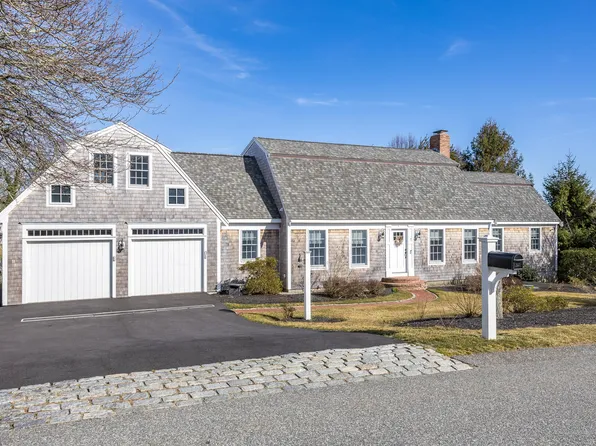 7 Colonial Drive, Chatham, MA 02633