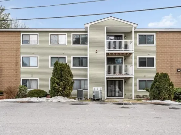 3 Bridgeview Cir Unit 53, Tyngsboro, MA 01879