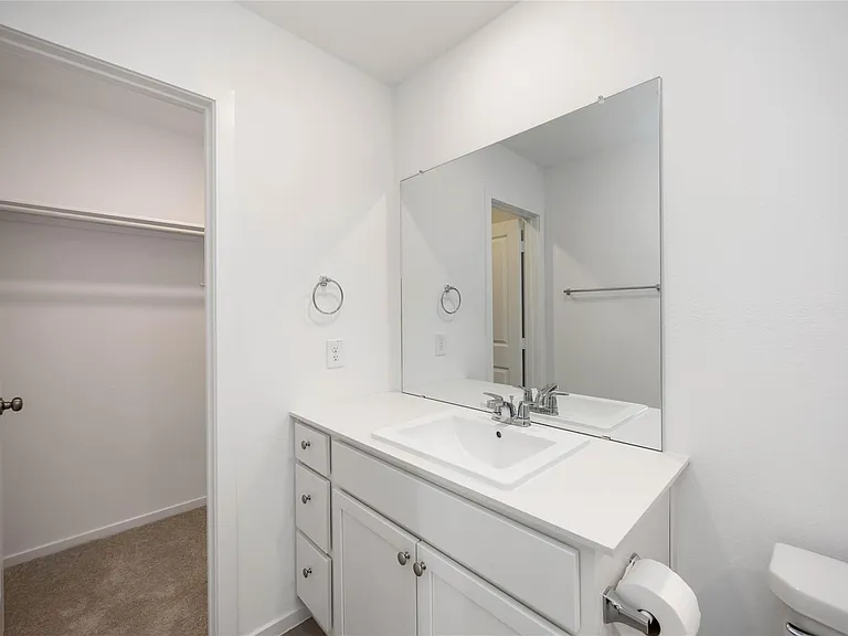 4930 Valencia Frst — Photo 12