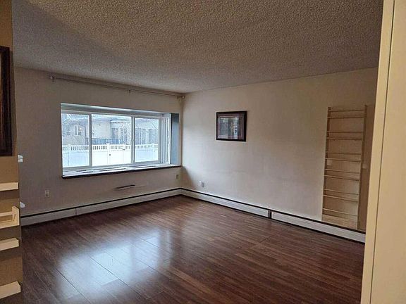 4th image of 8235 W Elbow Dr SW #221