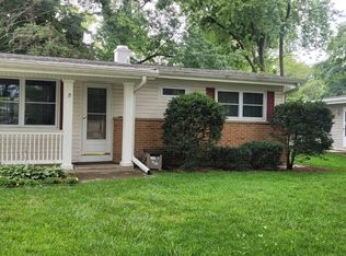 4009 Bluebird Ln, Rolling Meadows, IL 60008