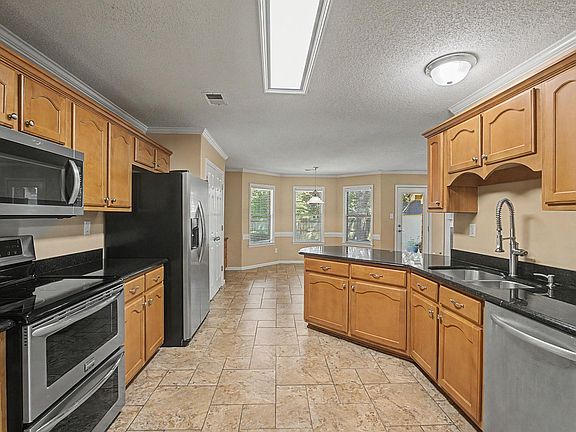 5th image of 4629 Westbrook Rd