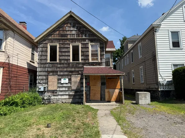 242-44 Richmond Ave, Syracuse, NY 13204