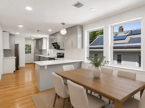 31 Coleman Rd #B, Arlington, MA 02476