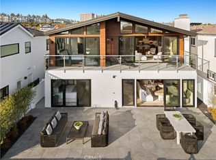 4017 Channel Pl APT A, Newport Beach, CA 92663