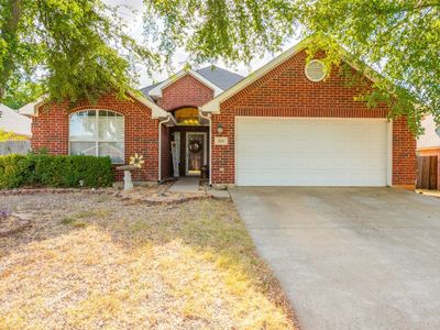 524 Olive St, Crowley, TX, 76036