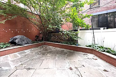 Rented by Best Apartments North Inc