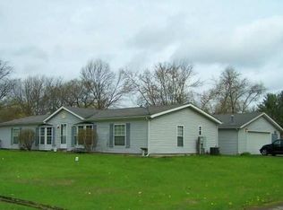 26895 Edwards Rd, Elkhart, IN 46514