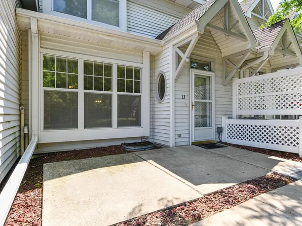 6245 South Creekside DRIVE #13, Cudahy, WI 53110