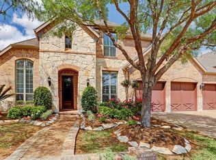 7007 Dunbarton Dr, Sugar Land, TX 77479