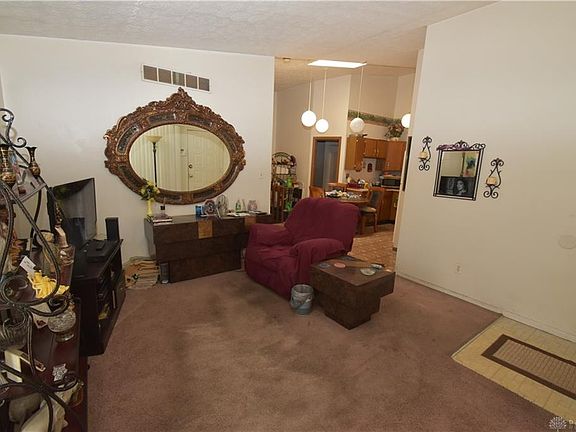 4th image of 4721 Caprice Dr #14