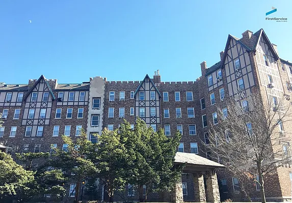 Rented by FirstService Realty (legacy) | media 1