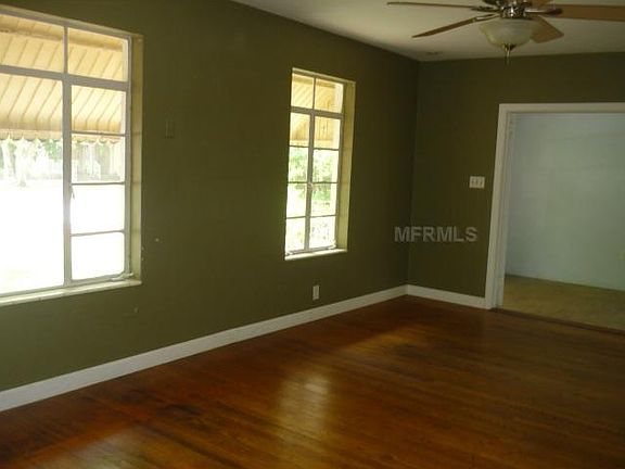 3rd image of 1937 25th Ave N