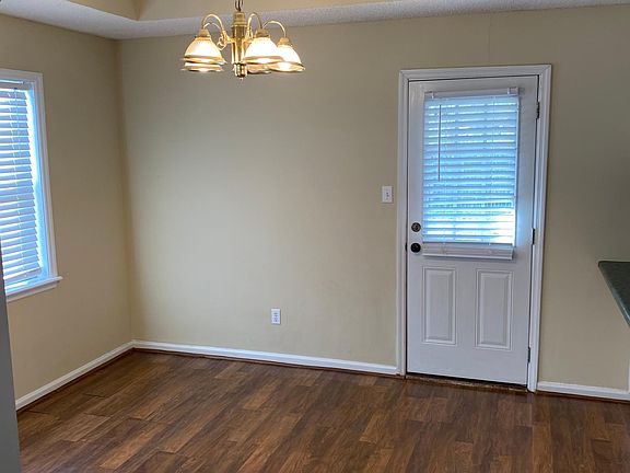 3rd image of 4044 Chadwyck Dr