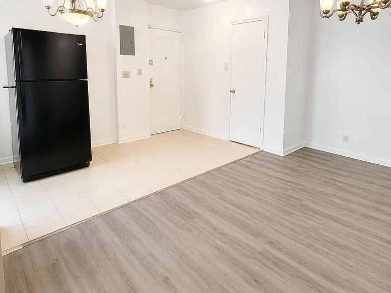 160 Ravine Ave #2D — Photo 5
