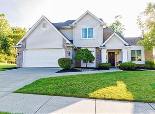 10625 Willow Creek Dr, Fort Wayne, IN