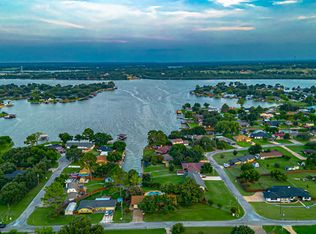 3713 Indian Creek Trl, Granbury, TX 76049