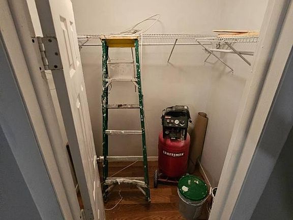 4th image of 10270 NW 35th St APT 21