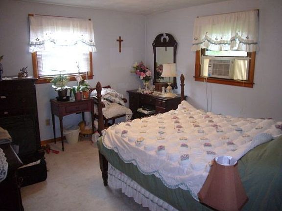 5th image of 1450 Virginia Ln