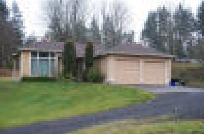 1st image of 1023 NW Luoto Ct
