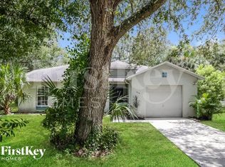 415 Calhoun St, Labelle, FL 33935