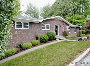 33 Johnson Dr, Canton, NC 28716