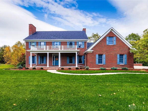 102 Stone Creek Dr, Oxford, OH 45056