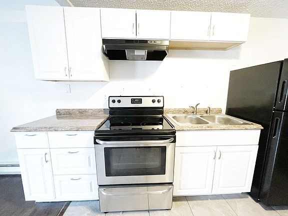 3rd image of 2907 E Wabash Ave APT 1