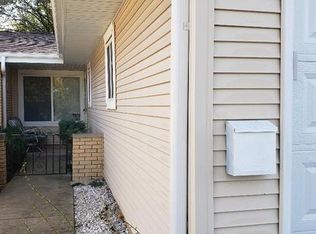 1167 Foxboro Ct #1167, Schaumburg, IL 60193