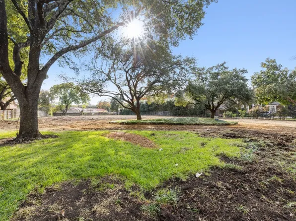 5012 Brookview Dr, Dallas, TX 75220