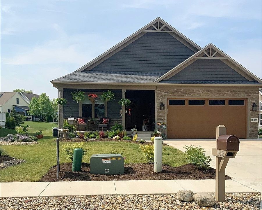 1st image of 15363 Knox Cir