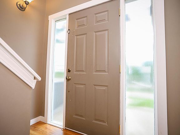 5th image of 1851 Cedar Cir
