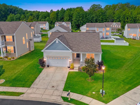 69 Boone Ct, Magnolia, DE 19962
