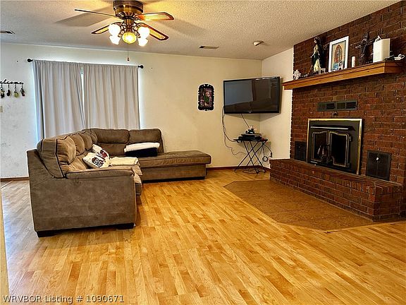 2nd image of 4347 Anice Rd