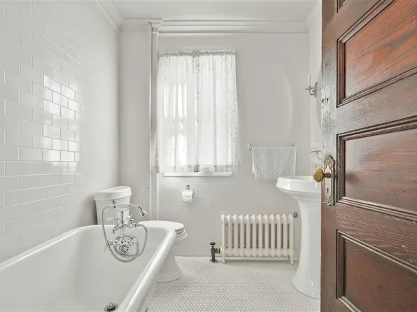 86-09 104th Street image 40 of 59