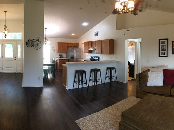 5th image of 1541 Golden Pond Dr